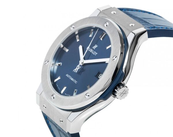 HUBLOT CLASSIC FUSION TITANIUM BLUE DIAL - Image 2