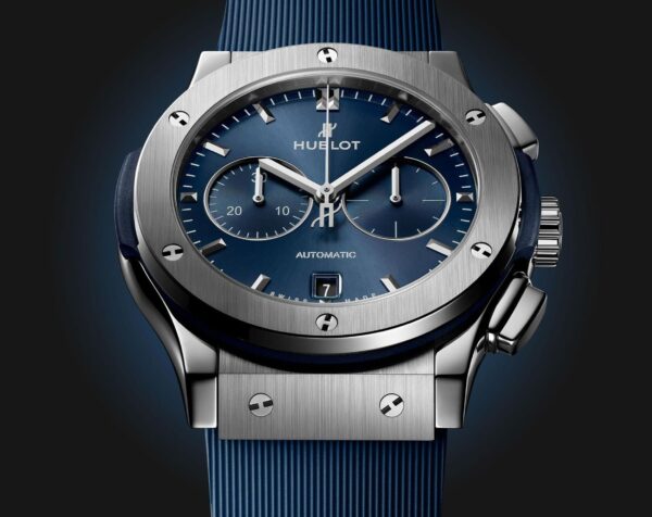 HUBLOT CLASSIC FUSION CHRONOGRAPH TITANIUM BLUE 42mm - Image 2