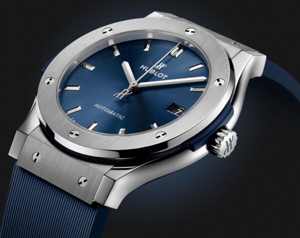 HUBLOT CLASSIC FUSION TITANIUM BLUE AUTOMATIC 45mm - Image 4