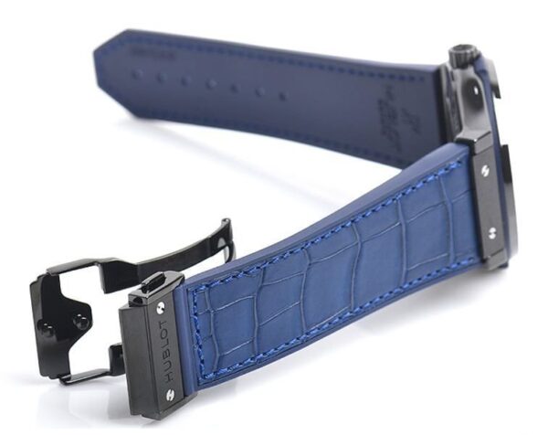 HUBLOT CLASSIC FUSION CERAMIC BLUE - Image 4