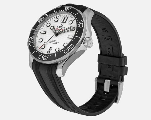 OMEGA SEAMASTER WHITE DIAL BLACK RUBBER STRAP - Image 3