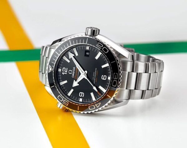 OMEGA PLANET OCEAN 600M CO-AXIAL MASTER CHRONOMETER 43.5 mm BLACK DIAL STAINLESS STEEL - Image 2