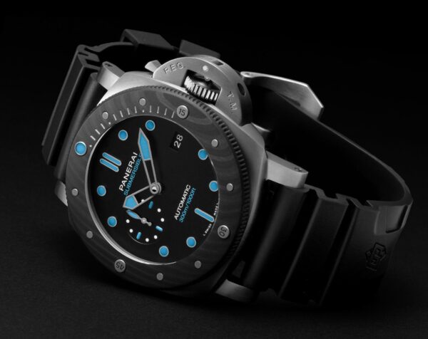 PANERAI
Submersible BMG-TECH™ - 47mm
Black Blue Dial Black Strap - Image 4