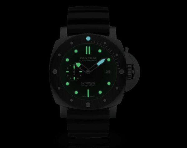 PANERAI
Submersible BMG-TECH™ - 47mm
Black Blue Dial Black Strap - Image 2