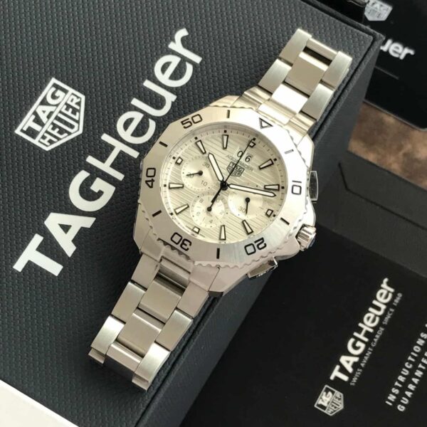 TAG Heuer Aquaracer Professional 200 Date Chronograph’s White Dial Mens Watch - Image 7